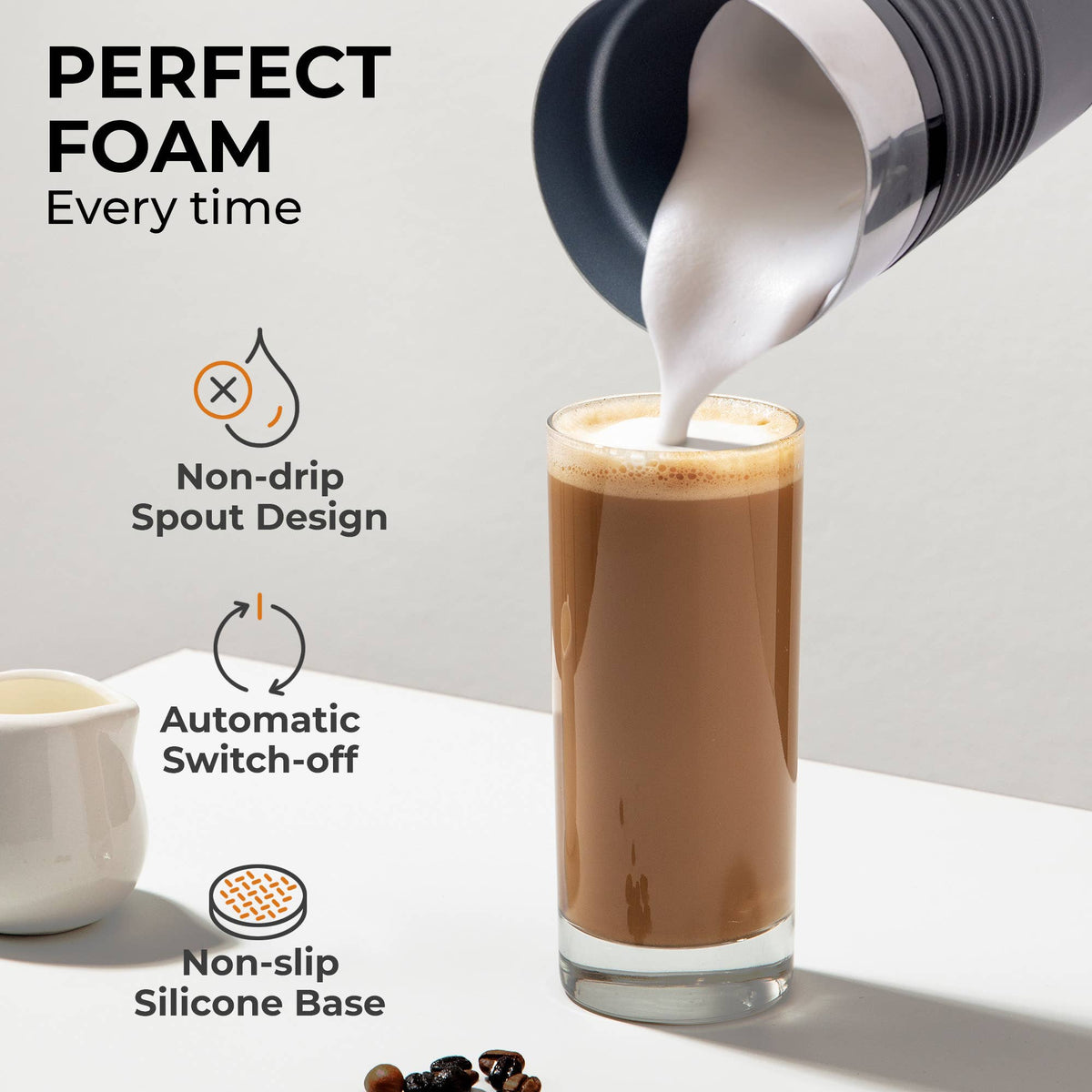 Kaffe KF6061 compact countertop milk frother